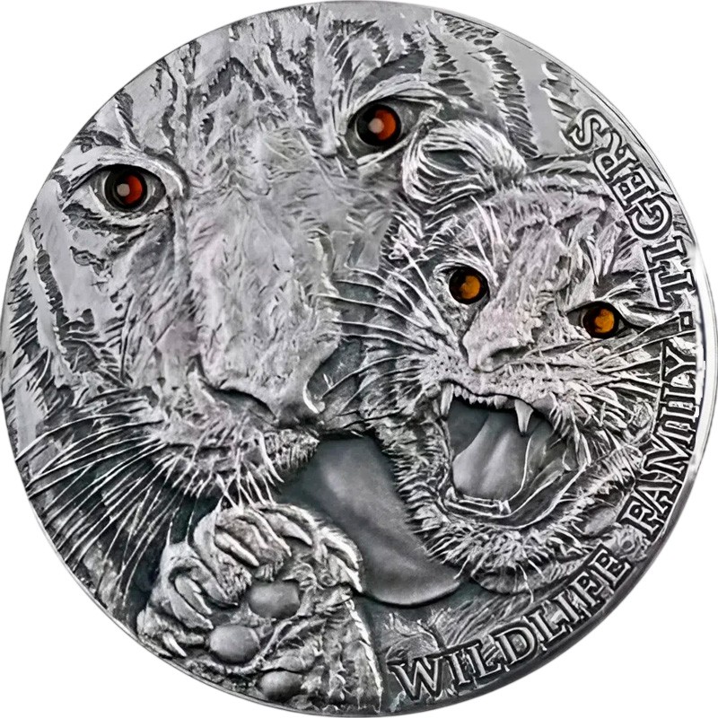 Серебряная монета Ниуэ 